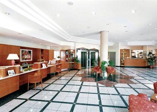 Dorint Airport-hotel Berlin-tegel Berlim