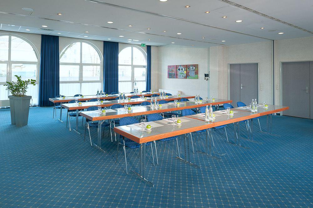 Hotel Dorint Airport-hotel Berlin-tegel